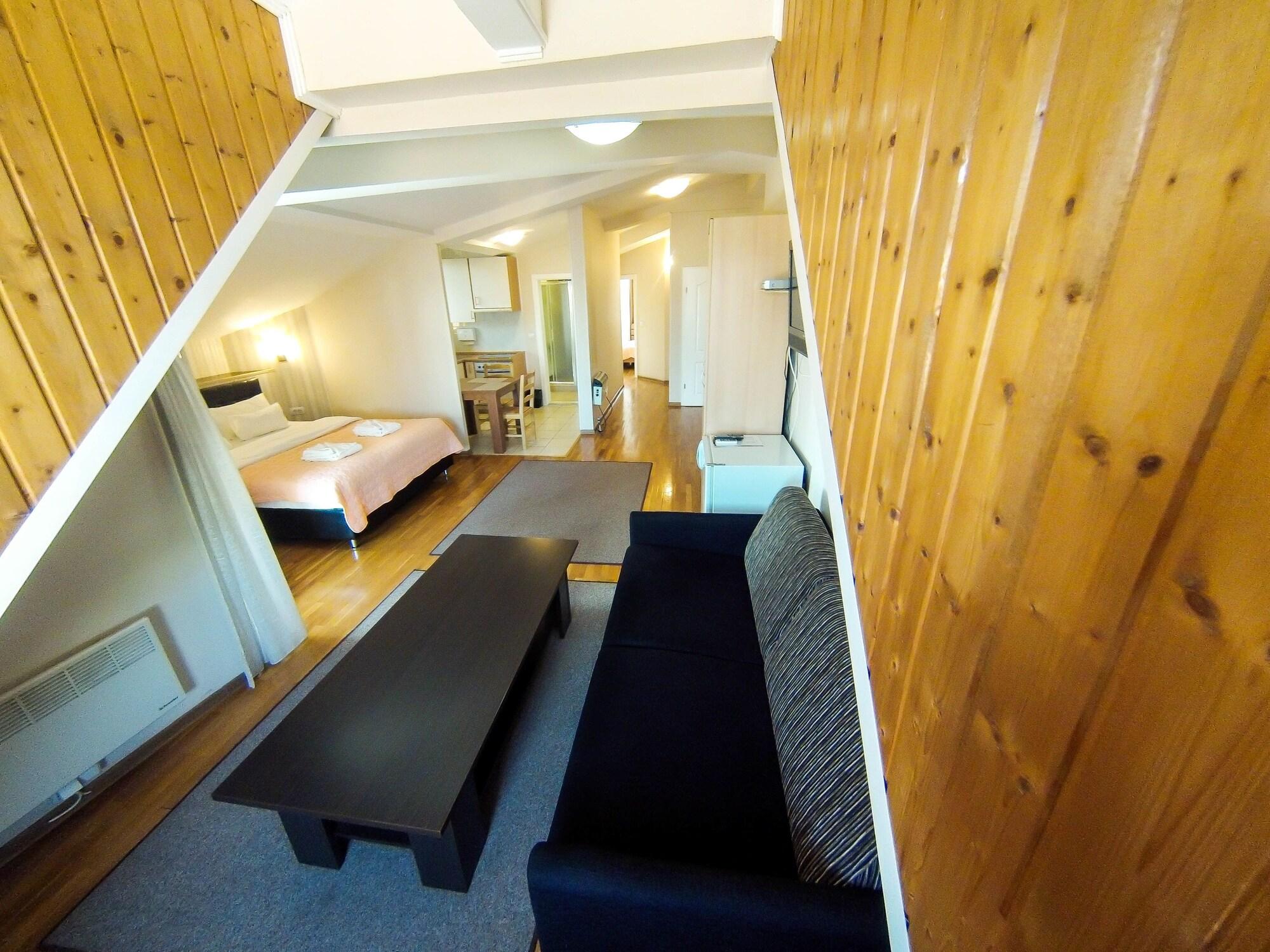 Hotel Orange Inn Szkopje Kültér fotó